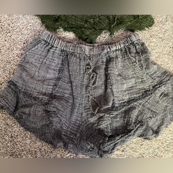 Women's Green and Gray Shorts Bundle Raw Hem Pockets Free People - Picture 2 of 9